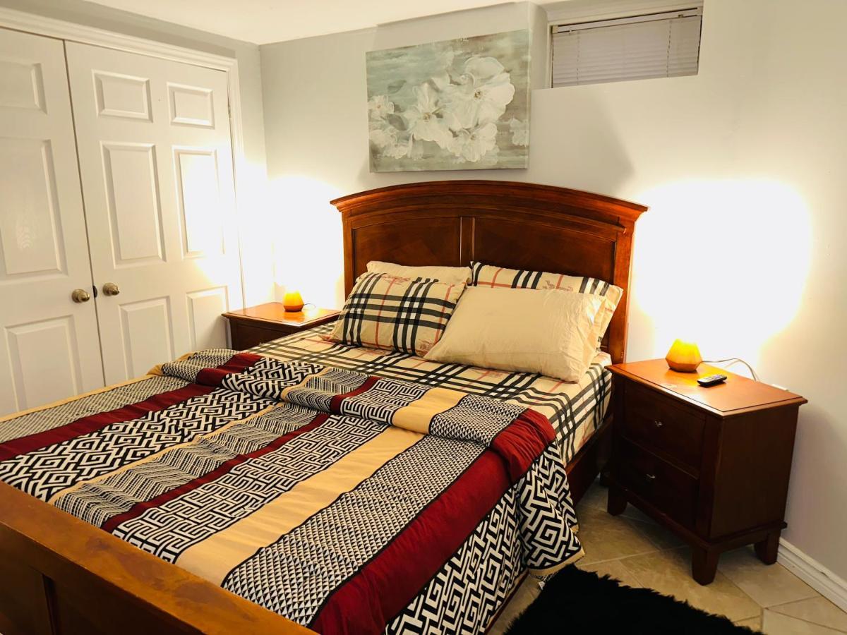 Deluxe Double Room- Hazel Stays มิสซิสซอกา ภายนอก รูปภาพ